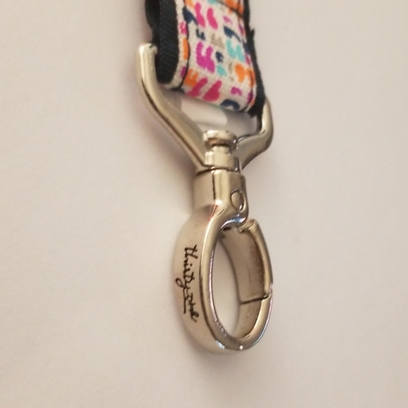 Thirty-One Hang it Up Key Fob - Picture 2 of 3